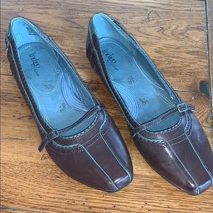 Indigo by Clarks Mary Jane Shoe 7.5
